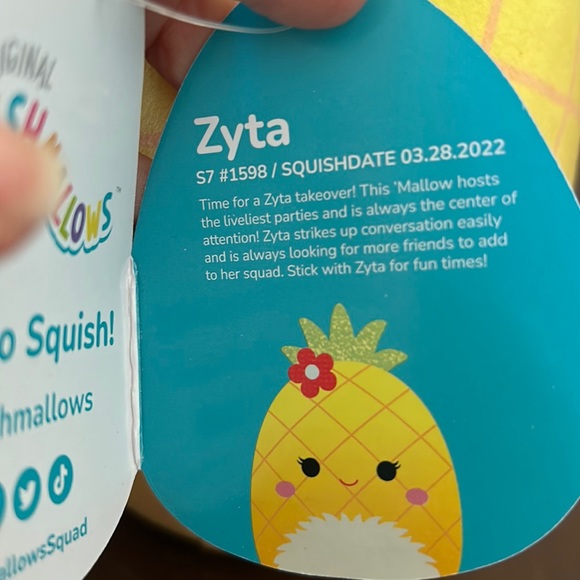 Squishmallow 10”Zyta Pineapple-AUTHENTIC Kellytoy Soft Plush Toy - Picture 8 of 11